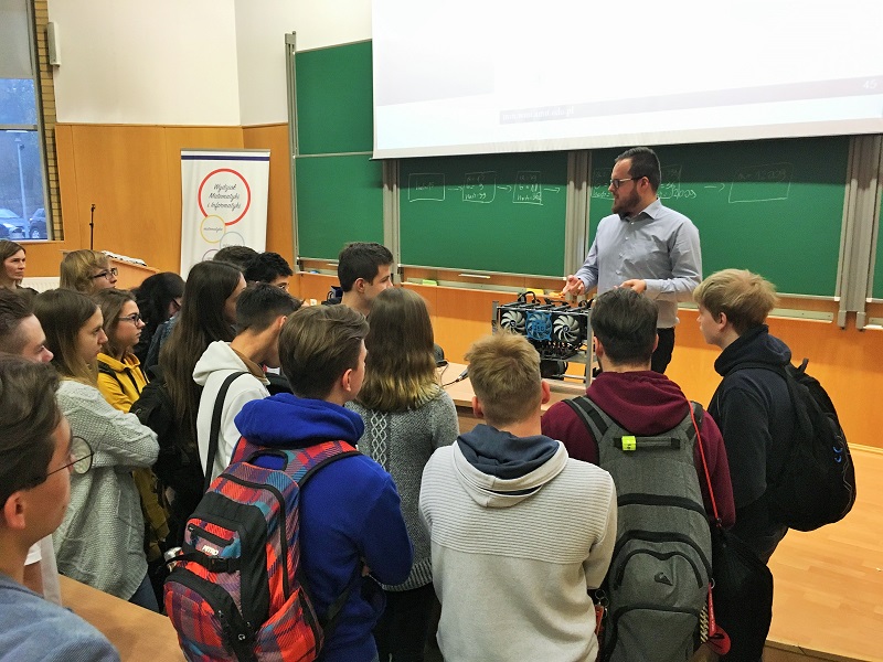Po indeks z Pitagorasem #51 